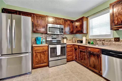 113 Harvard Ln, Easley, SC 29640 photo 9
