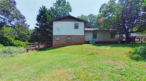 918 Smith Grove Rd, Easley, SC 29640 photo 5