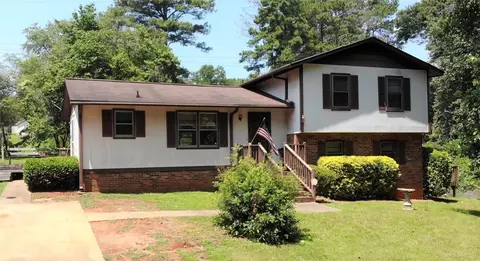 918 Smith Grove Rd, Easley, SC 29640 photo 2