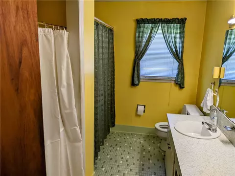 9 Calhoun St, Honea Path, SC 29654 photo 17