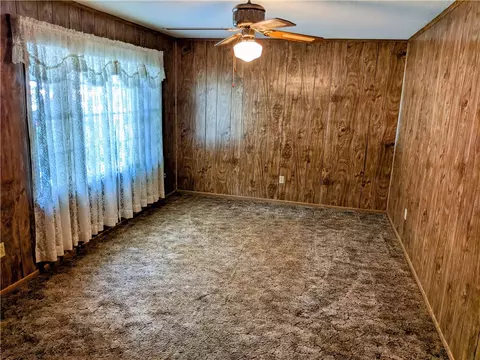 9 Calhoun St, Honea Path, SC 29654 photo 7
