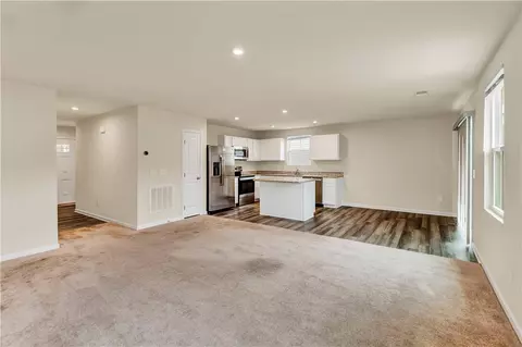 157 Queens Mill Ct, Pendleton, SC 29670 photo 5