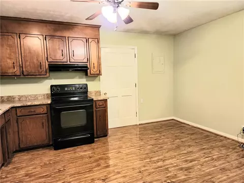 536 Breezedale Rd, Easley, SC 29640 photo 7