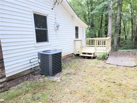 536 Breezedale Rd, Easley, SC 29640 photo 20
