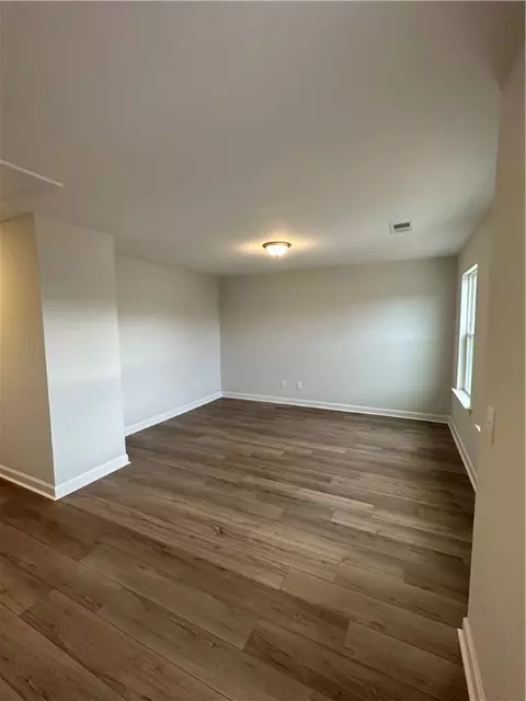 135 Sevan Ln, Easley, SC 29642 photo 10
