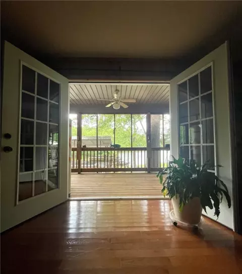712 Hill Dr, Waterloo, SC 29384 photo 2