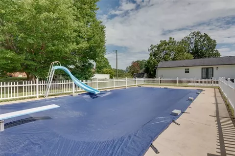 102 Wildwood Dr, Honea Path, SC 29654 photo 36