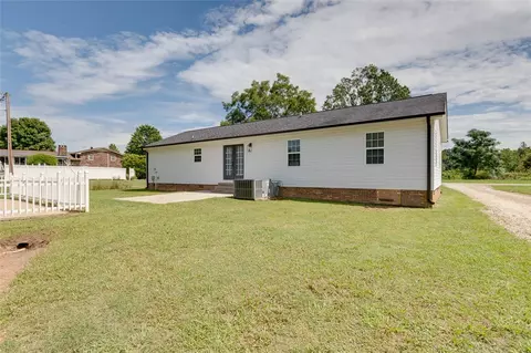 102 Wildwood Dr, Honea Path, SC 29654 photo 32