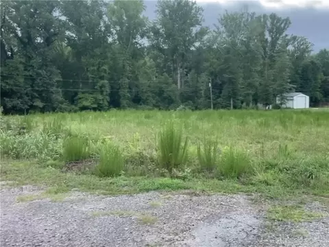 100 Albert Dr, Honea Path, SC 29654 photo 2