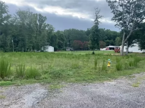 100 Albert Dr, Honea Path, SC 29654 photo 1