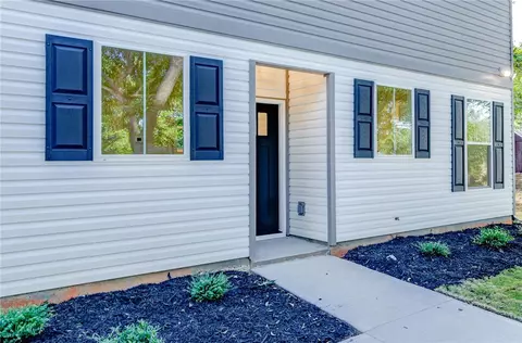 206 N 4th St, Easley, SC 29640 photo 9