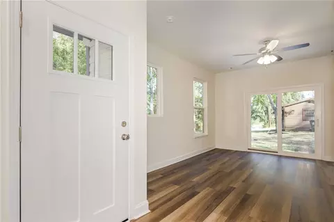 206 N 4th St, Easley, SC 29640 photo 2