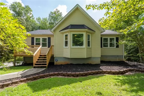 404 Ridgeway Ct, Easley, SC 29640 photo 2