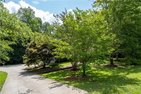 404 Ridgeway Ct, Easley, SC 29640 photo 33
