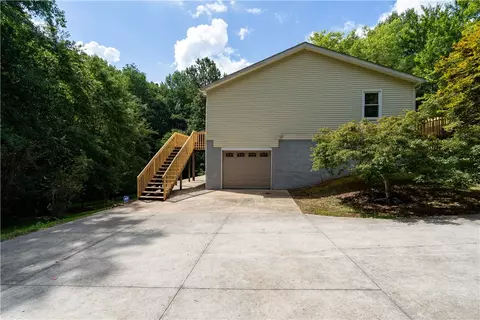 404 Ridgeway Ct, Easley, SC 29640 photo 30