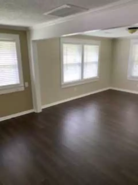 687 Scotland Rd, Easley, SC 29640 photo 5