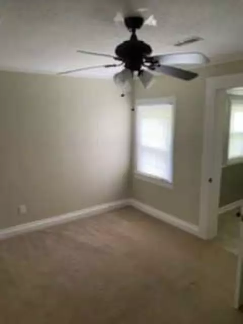 687 Scotland Rd, Easley, SC 29640 photo 6