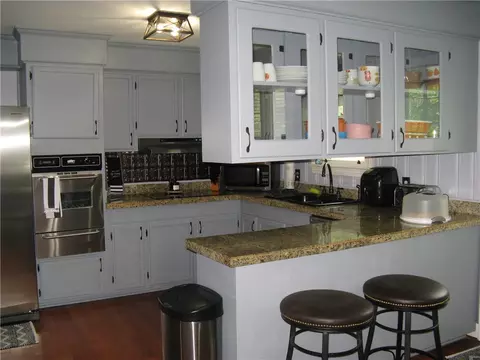 2 E Washington Cir, Honea Path, SC 29654 photo 6