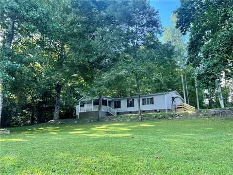 137 Mandy Trl, Easley, SC 29640 photo 1