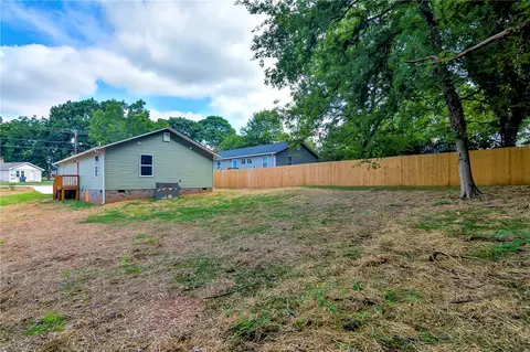 9 Spring St #A, West Pelzer, SC 29669 photo 23