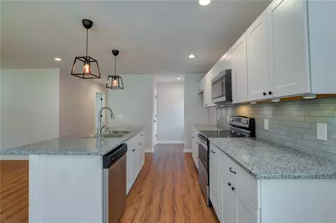 9 Spring St #A, West Pelzer, SC 29669 photo 16
