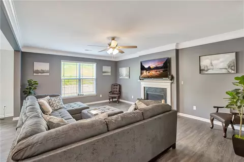 170 Caledonia Dr, Easley, SC 29642 photo 6