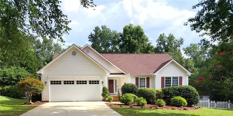 209 Winterthur Dr, Greer, SC 29650 photo 1