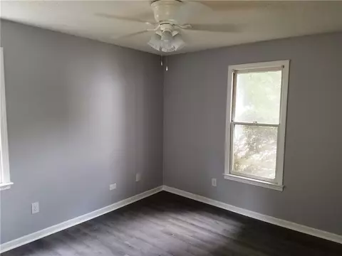 120 Franklin Dr, Central, SC 29630 photo 3
