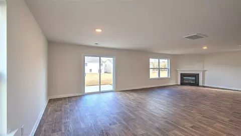 108 Bailing Dr, Easley, SC 29640 photo 8