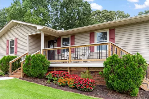 309 Mcclure Rd, Seneca, SC 29678 photo 6