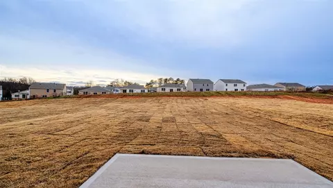 133 Bailing Dr, Easley, SC 29640 photo 2