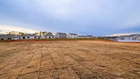 133 Bailing Dr, Easley, SC 29640 photo 3