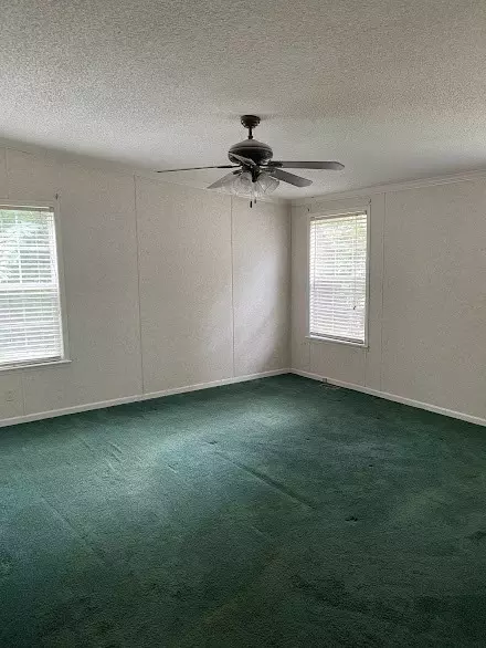 124 Pine Cir, Pelzer, SC 29669 photo 4