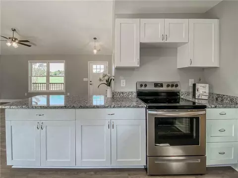 306 N Pine St, Walhalla, SC 29691 photo 18