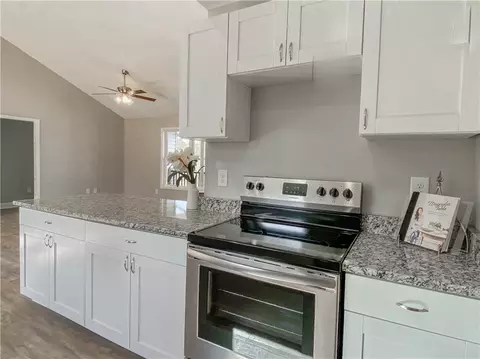 306 N Pine St, Walhalla, SC 29691 photo 19