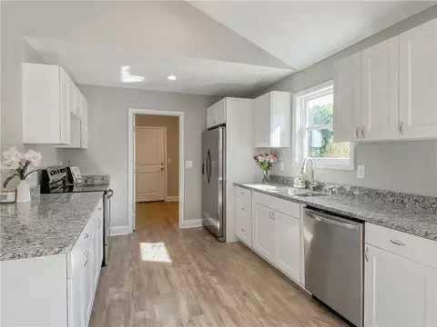 306 N Pine St, Walhalla, SC 29691 photo 16