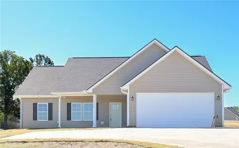 548 Linking Rd, Seneca, SC 29672 photo 1