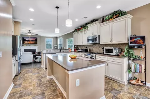 601 N Meadows Ln, Easley, SC 29642 photo 11