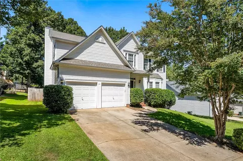 205 Birchleaf Ln, Greer, SC 29650 photo 2