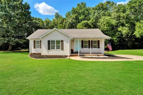 112 Harvard Ln, Easley, SC 29640 photo 1