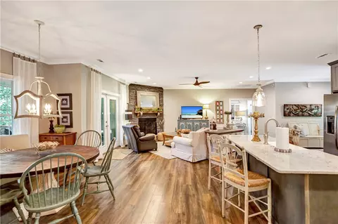 805 Gate View Ct, Seneca, SC 29672 photo 8