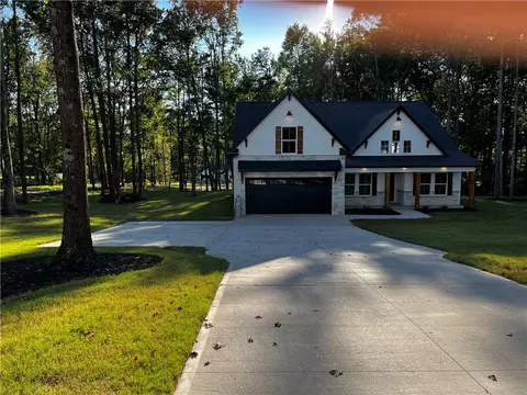 633 Cherokee Rd, Pelzer, SC 29669 photo 1