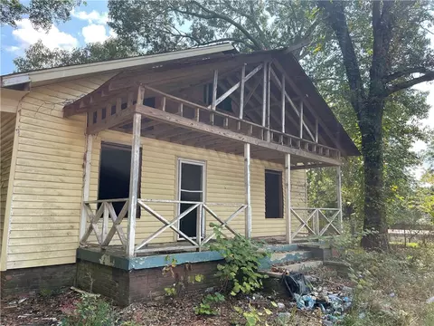 6 Circle St, Pendleton, SC 29670 photo 4