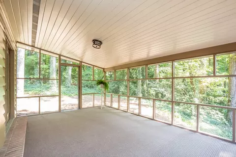 800 Robin, Seneca, SC 29678 photo 20