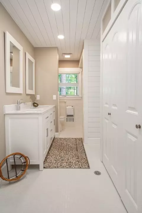 800 Robin, Seneca, SC 29678 photo 15