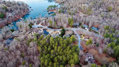 804 Bright Leaf Ct, Seneca, SC 29672 photo 32