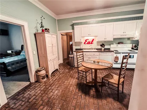504 E Main St, Liberty, SC 29657 photo 10