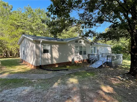 263 Shaw Rd, Iva, SC 29655 photo 8