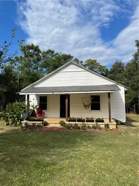 813 E Broad St, Iva, SC 29655 photo 1
