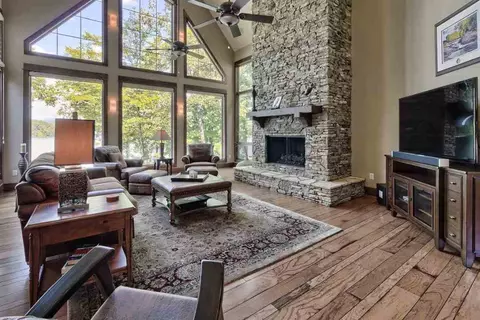 107 Solomons Seal Ln, Sunset, SC 29685 photo 5